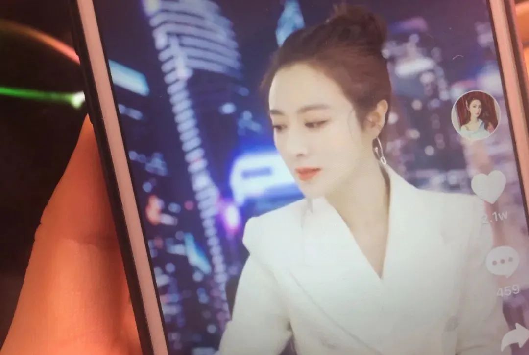 行业爆料｜|直播产业链各方自述：人人都在喊亏