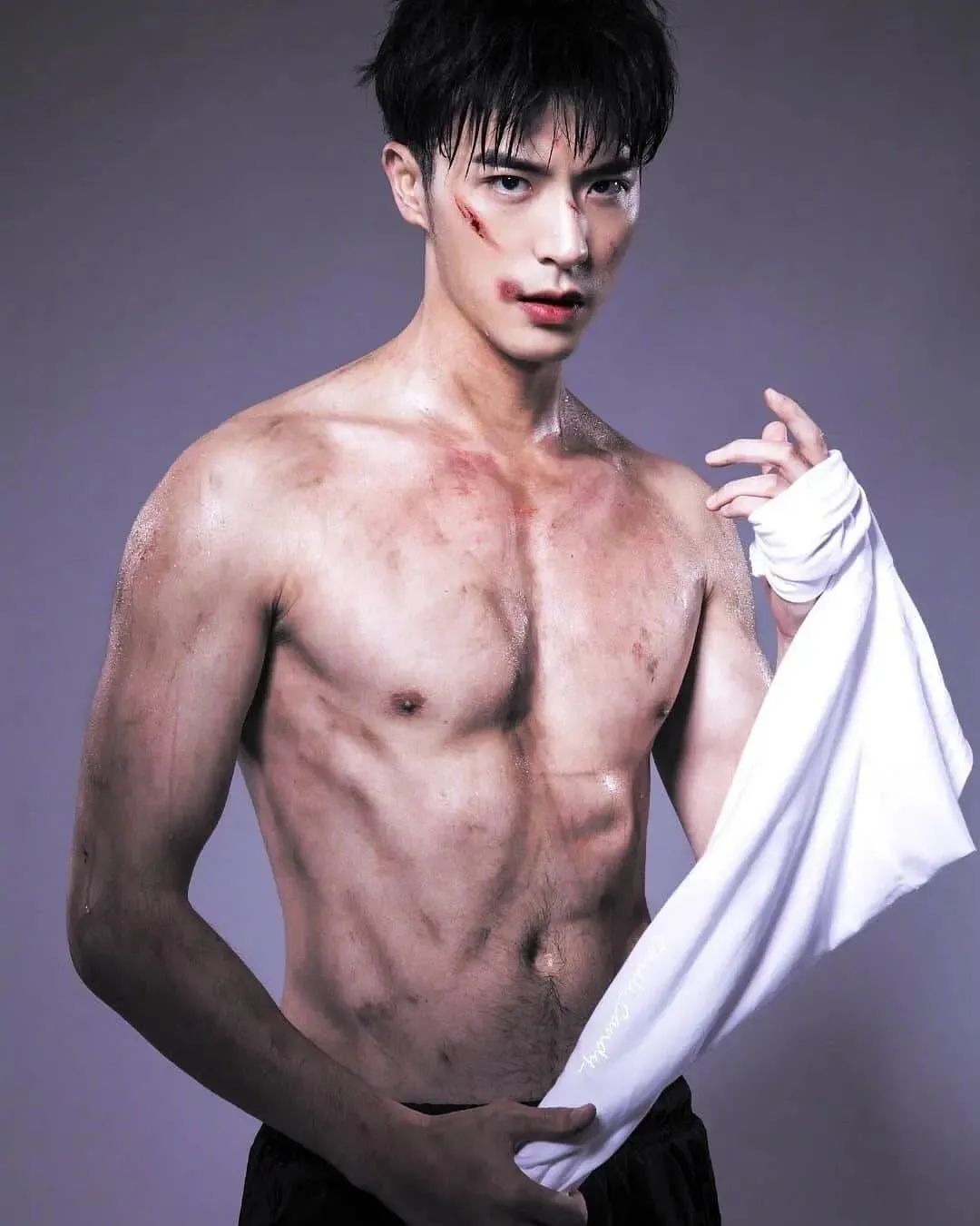 差距明显，他们的颜值下滑了？