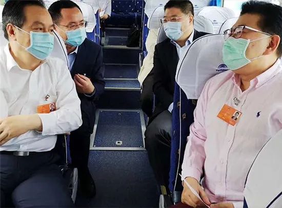 两会独家观察｜|整顿风气、行业纾困，文艺界的代表委员呼吁了啥？