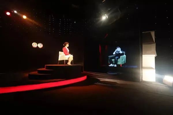 独家观察｜|当“两会”报道上云端，这届媒体使出了哪些新招数？