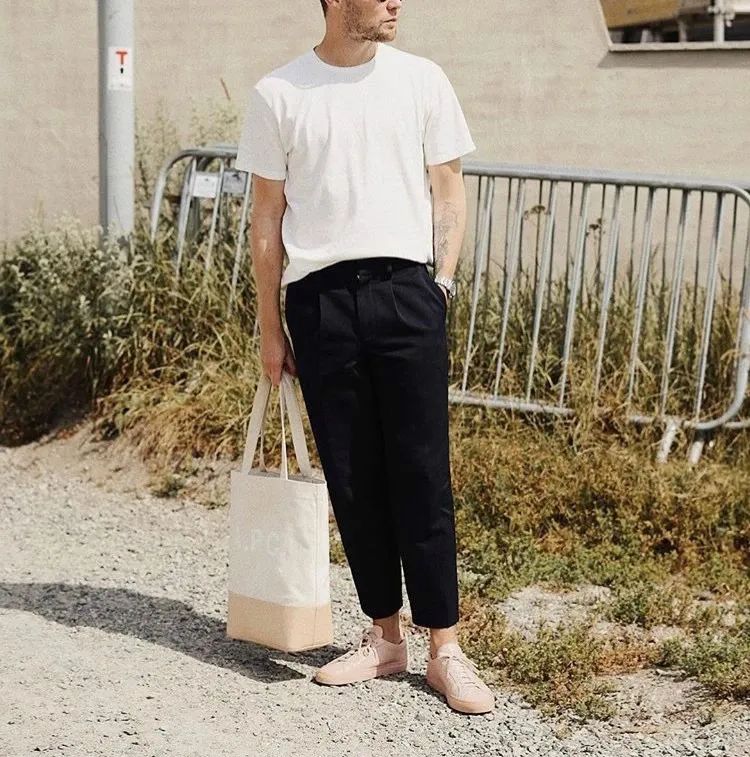 100块和1000块的白T恤，区别在哪？