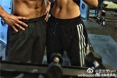 蓝盈莹获初舞台第一名，前任发文暗藏深意，是蹭热度还是求复合