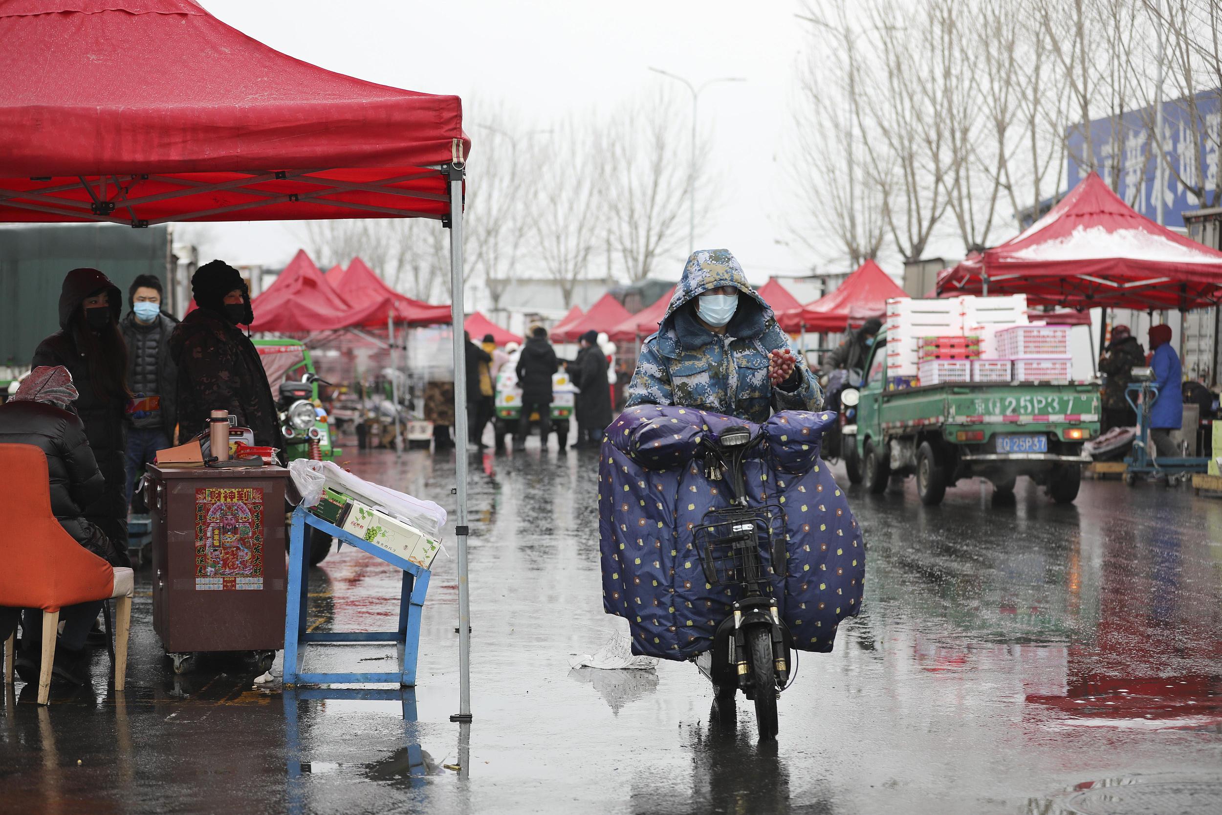 「专访」学者盛强：超市电商无法取代菜市场，