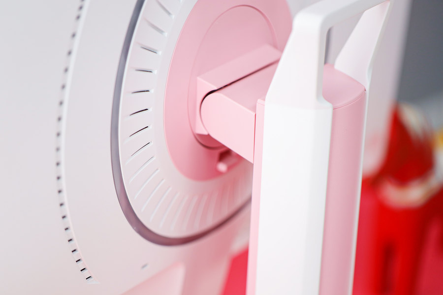 力助女性玩家显身手！爱攻AG273FXR幻影粉电竞显示器评测