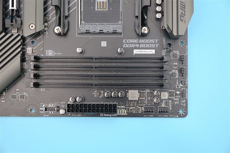 甚至还要略强于顶级的X570主板！微星MPG B550 GAMING CARBON WIFI评测