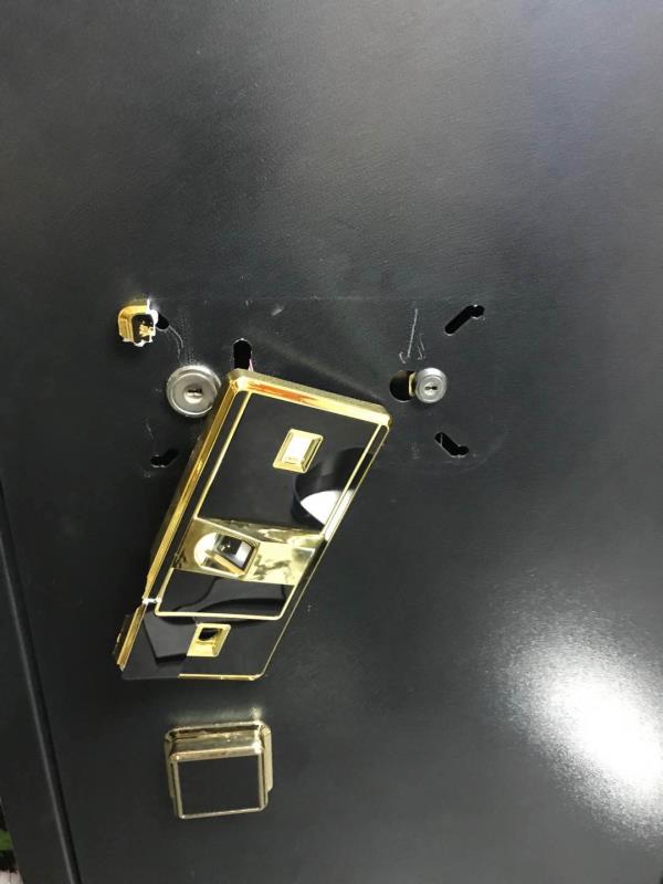 当当网称李国庆武力撬取资料并已报警，李国庆