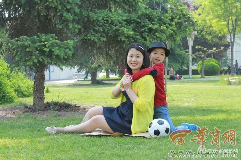 铜川裕丰园小学毕业前 父母们选择写给孩子们一