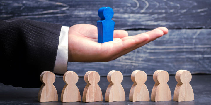 李国庆行拘期满首度发声：接管当当不为自己维