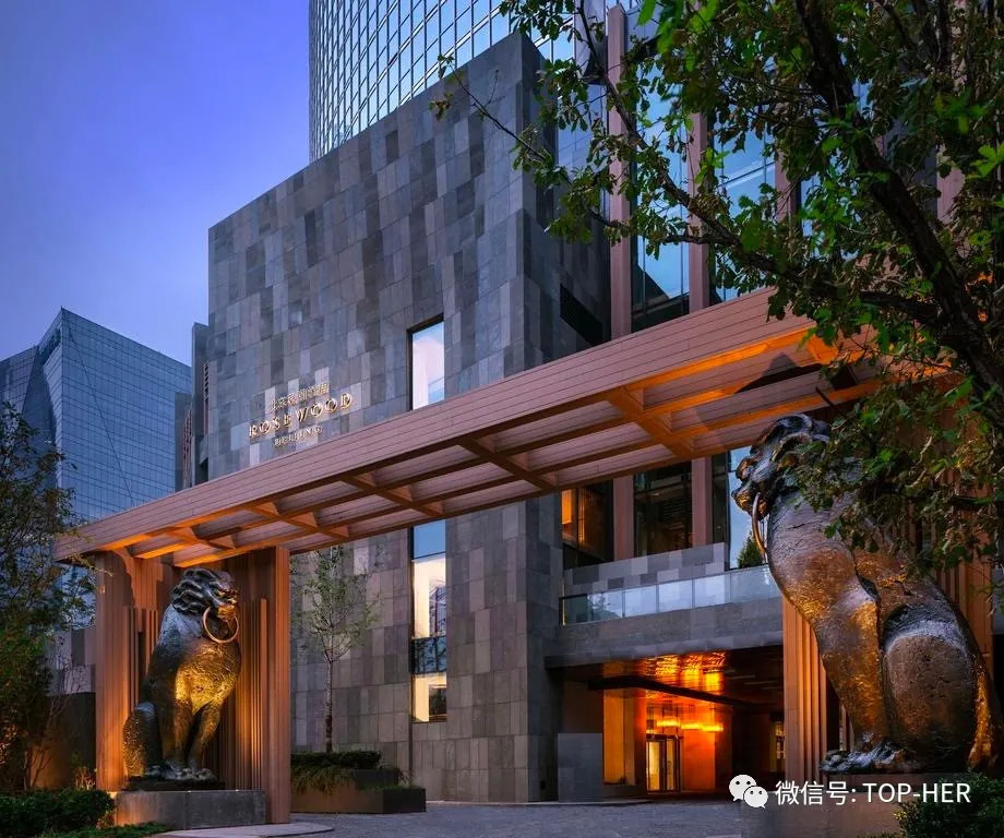 住5天240万酒店的太太如何选酒店？
