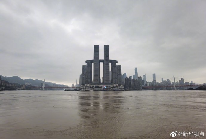 重庆洪崖洞等多处景点被淹，已启动史上首次防汛I级应急响应