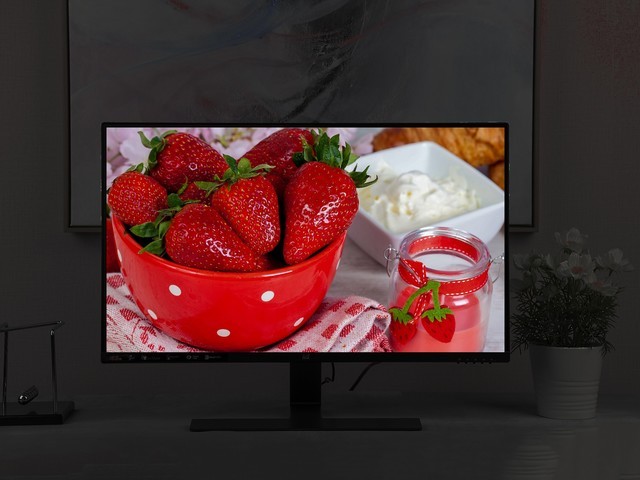 性能强悍！优派VX2771-HD-PRO评测