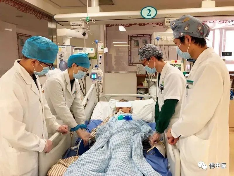 【医师节】肖秋生：让中医药在重症救治中发挥奇效