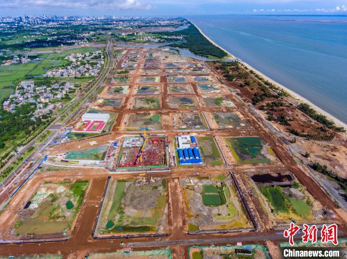 海口江东新区高强度完善基础设施 15家名企已进驻CBD