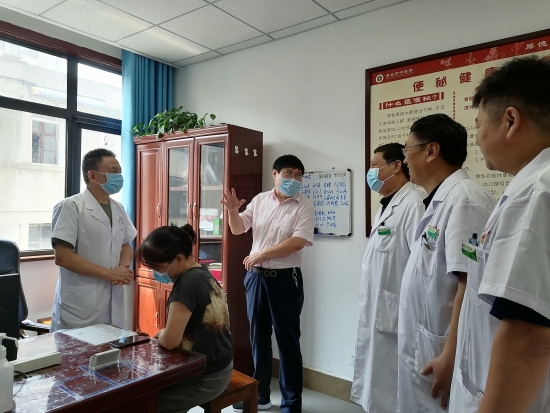 商丘市中医院举办“双主任制”学科共建主任签约仪式 强强联合带动商丘医药事业发展