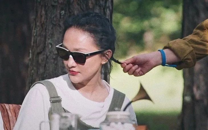 当周迅阿雅大表姐在一起，论气质无人能敌