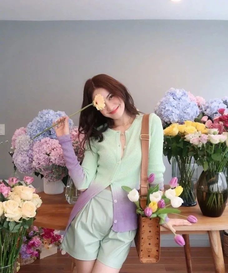 当周迅阿雅大表姐在一起，论气质无人能敌