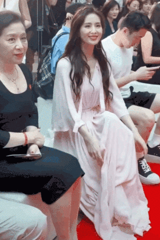 当周迅阿雅大表姐在一起，论气质无人能敌