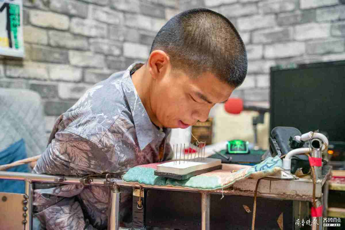 The business that make report sells food grains other than wheat and rice, 