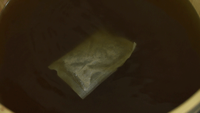 浙江中医药大学联合秘制的泡脚配方！1包顶过去5包…暴汗放松、安神助眠