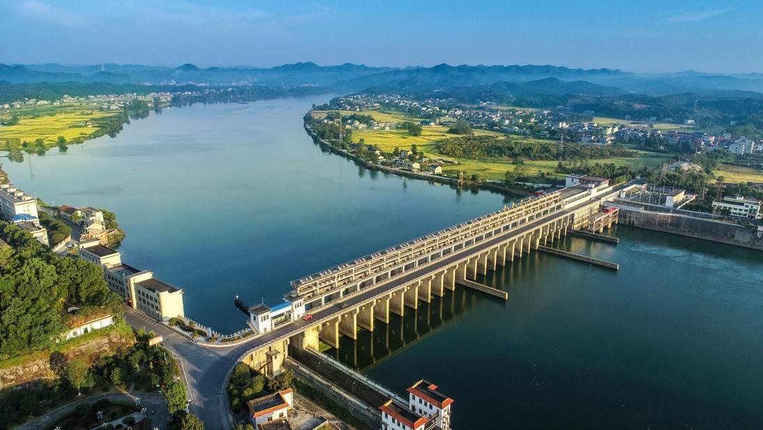 新中国首座进口灯泡贯流式水电厂提前110天完成全年发电量