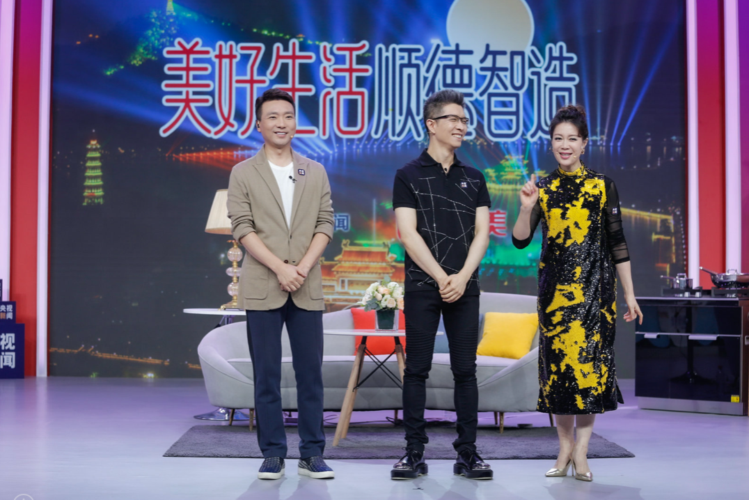 《新闻联播》连续“上新”两员大将！四代“国脸”你还记得吗？