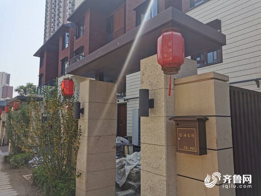 价值近千万别墅变身“水帘洞”济南万科海右府业主苦不堪言