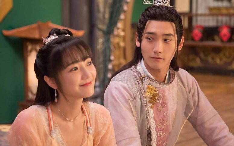 古装剧《三嫁》男女主角为什么一直不换衣服？