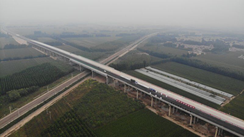 总体工程量已完成90% 高东高速现场观摩会在聊城举行