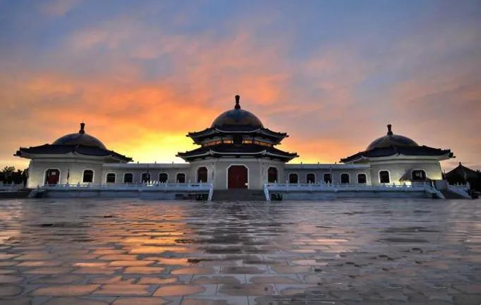 Haven’t been to Inner Mongolia to see the spring, summer, autumn and winter