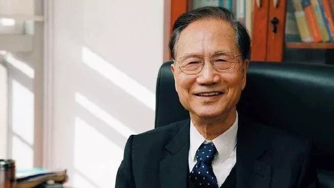 清华张钹、北大朱松纯、南大周志华，他们都是……