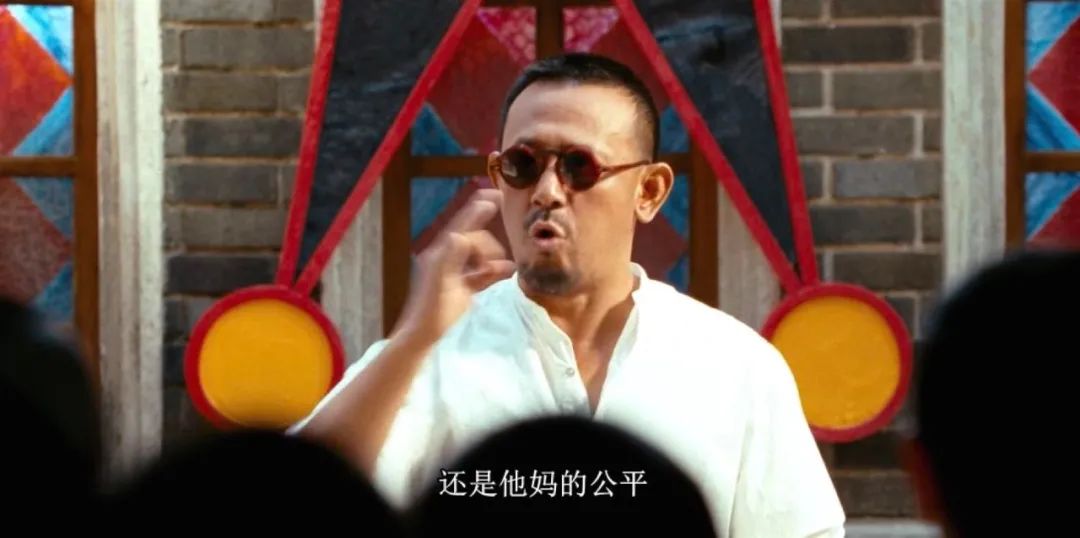 在北京，这群人操控娱乐圈格局40年，潜规则至今没打破
