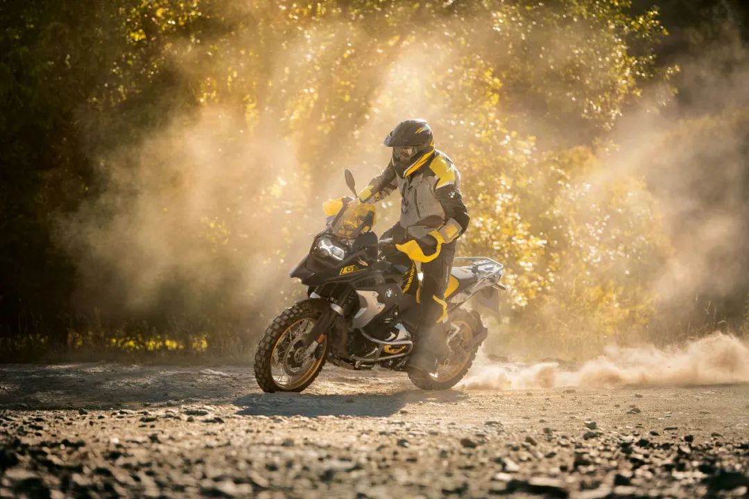 ��������R1250GS/ADV��G310GS������ʵ�����üӳ�