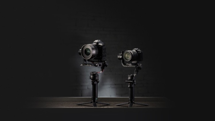 「PW早报」一加正式发布OnePlus 8T，售价3399元起