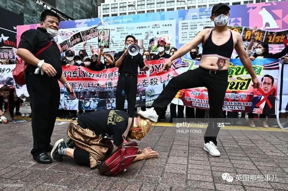 泰王被德国"驱赶"，回国又遭遇强烈抗议…民众是想让他下台？