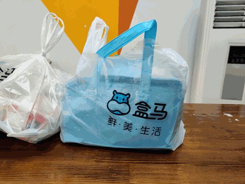 盒马火锅 vs 海底捞外卖，谁更好？