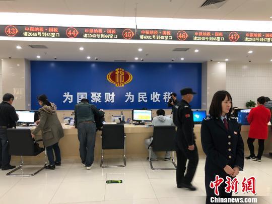 11月起，社保迎來(lái)一個(gè)大變化，影響你的錢(qián)袋子