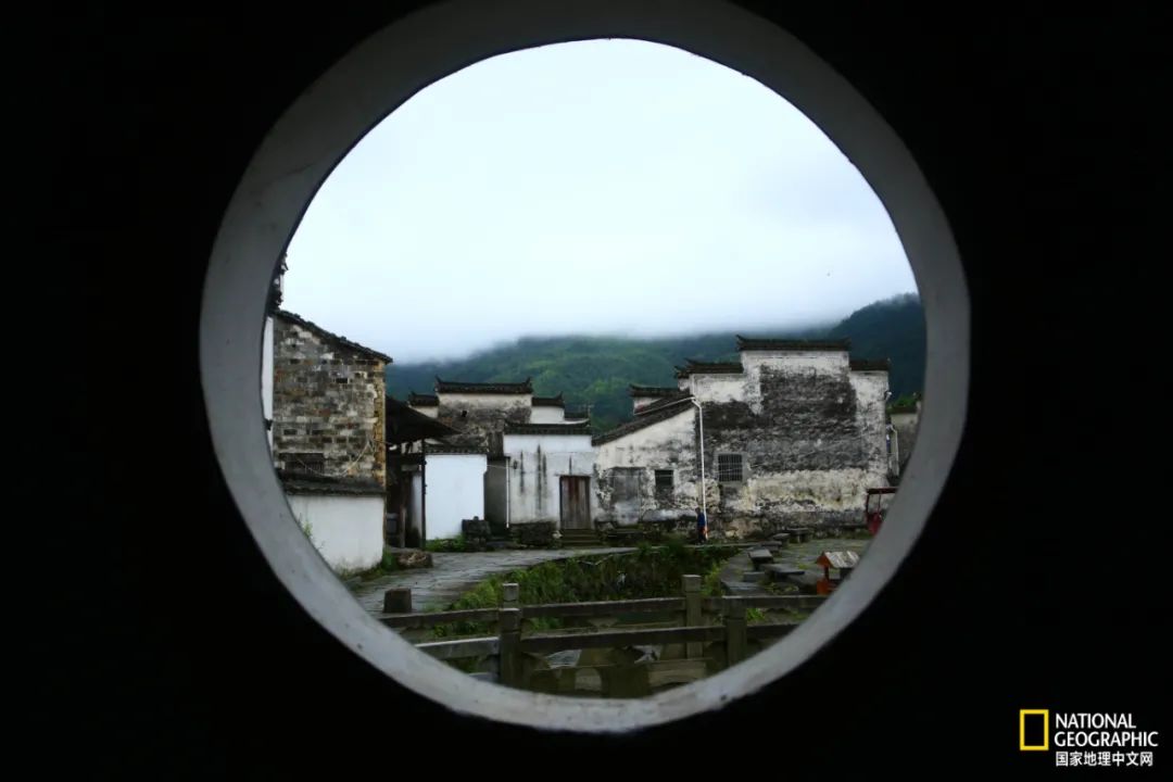 This mountain in Anhui has finally recovered