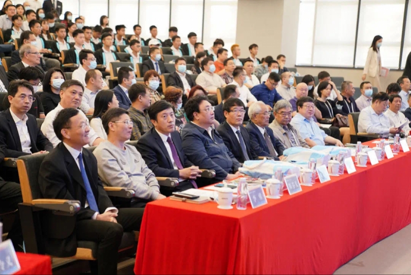 粤港澳大湾区第一所应用型药学院在深揭牌，首年招生60人