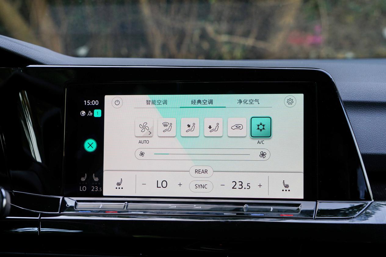 不负年轻一场 试驾：第八代高尔夫