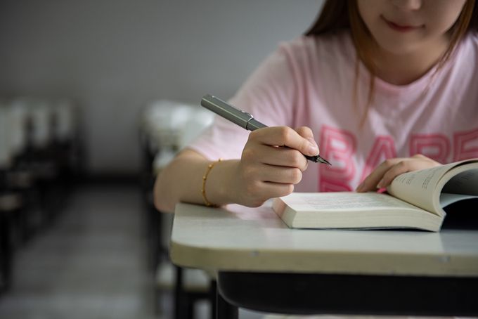 教育部：导师不得违规随意拖延研究生毕业，不得侮辱学生人格