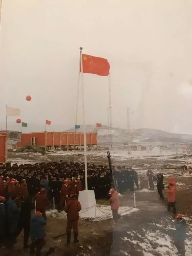 “為什么中國郵政還沒倒閉？”