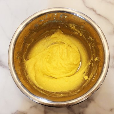 Thanksgiving desert - exceed whip of simple heart type flummery