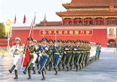 中國人民解放軍儀仗大隊國旗護衛隊 在祖國心臟擎起五星紅旗 中國熱點