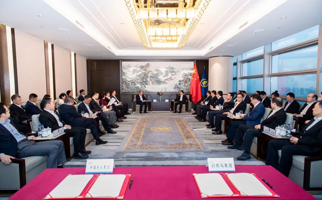 招商局集团与光大集团签署专项合作协议！招商局集团董事长缪建民、光大集团董事长李晓鹏出席