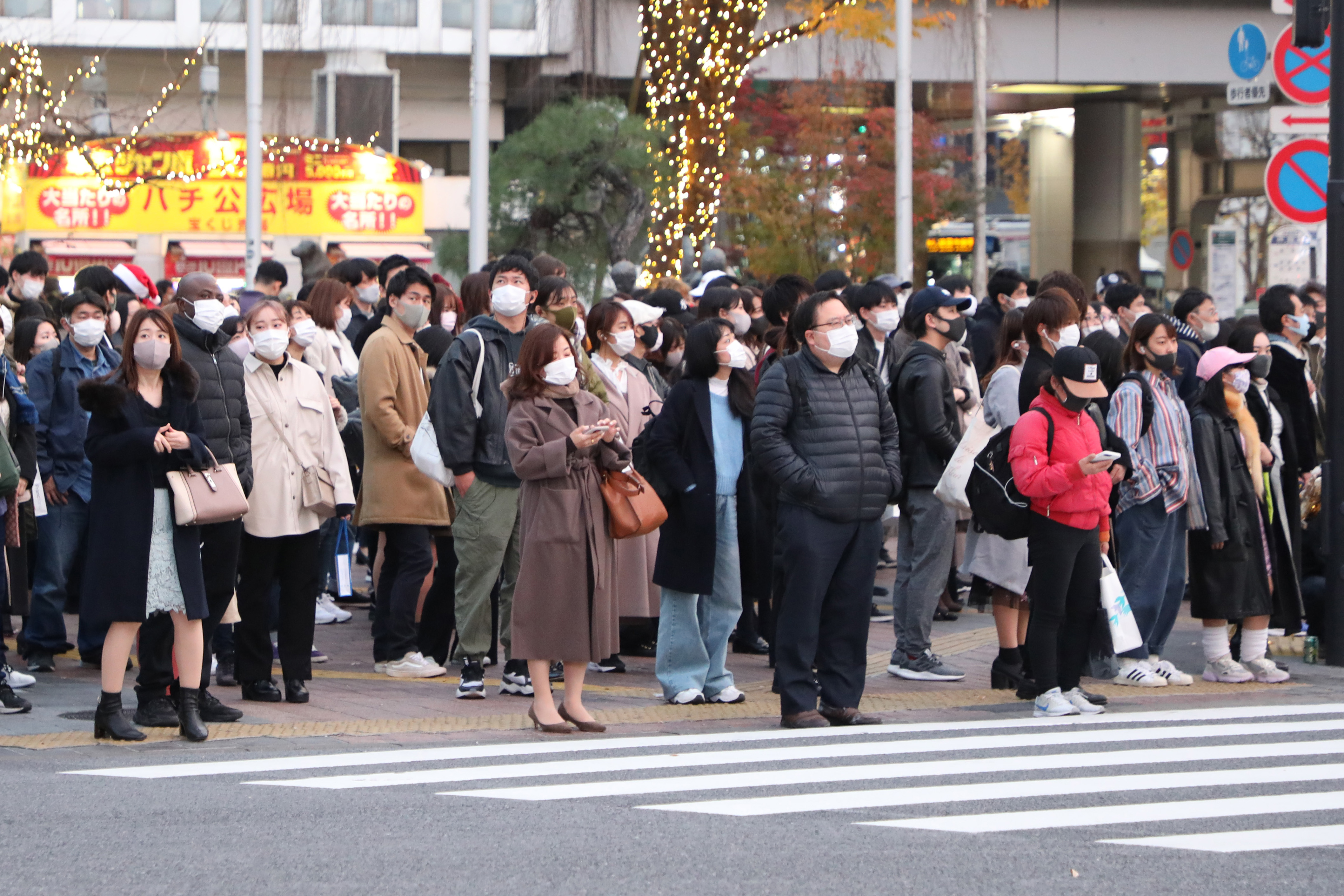 日本单日新增确诊病例首次超3000例 传媒 蛋蛋赞