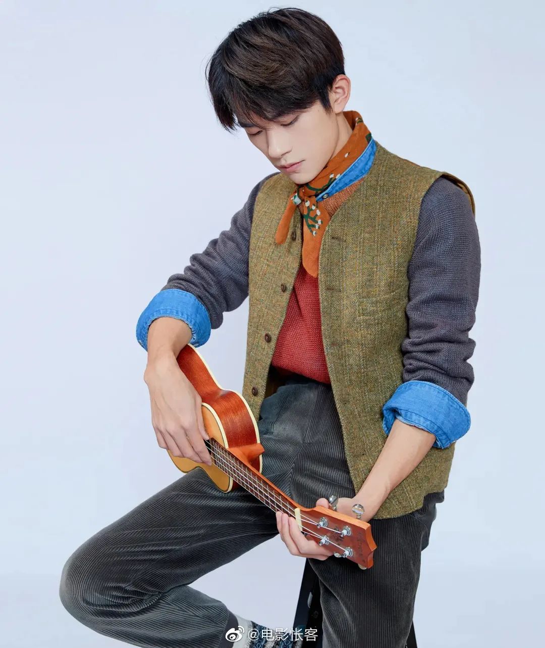 Practical Christmas modelling & takes a picture the guideline will find please