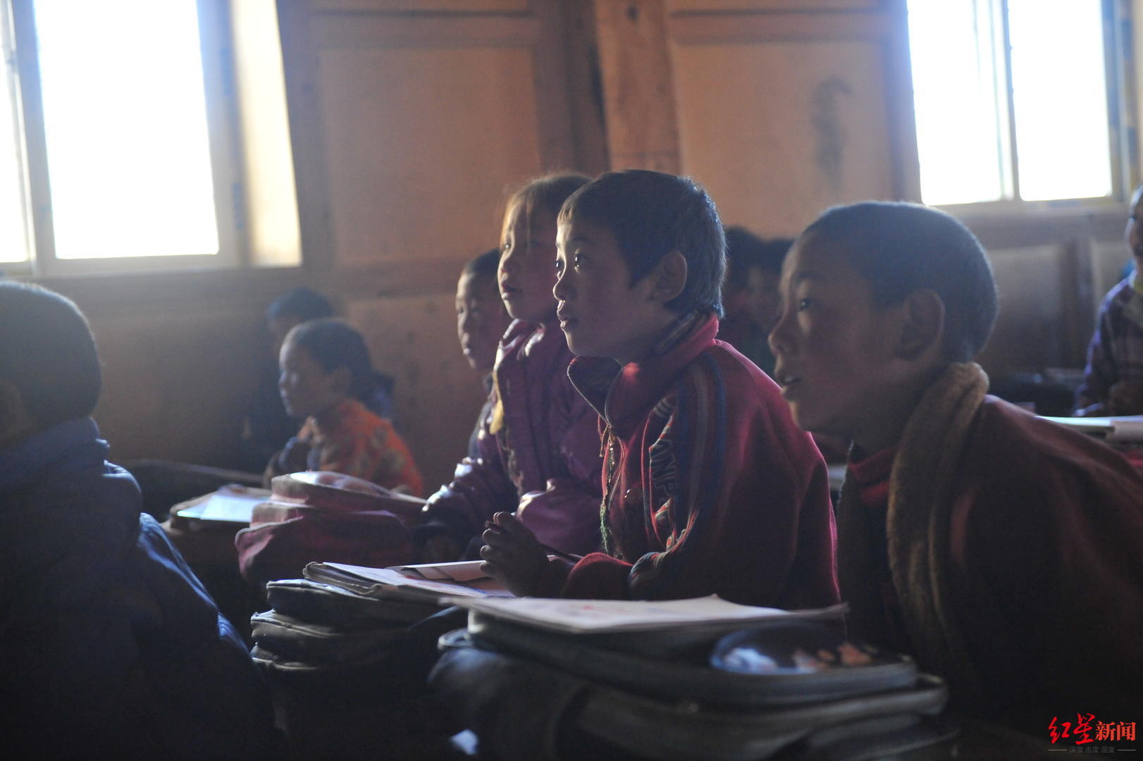 "Like that the hope of day check village " Chengdu the journey 9 years ago pats one cameraman next childhood man are true, the company affirms is him