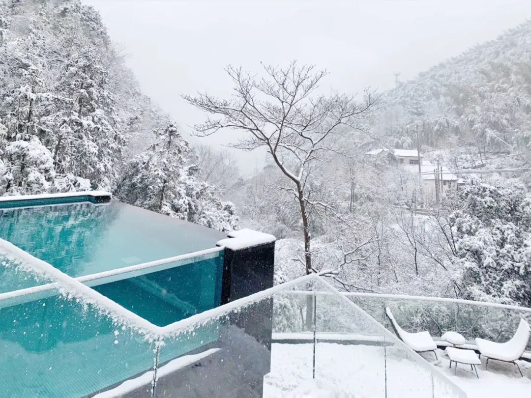 又要下雪 露天温泉赏雪泡汤 家门口的 北海道 式浪漫快get Bierenjia De