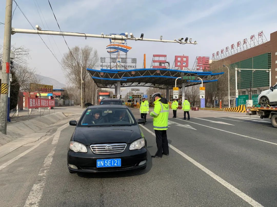 2021有我在 | 临夏公安交警圆满完成元旦期间道路交通安保任务