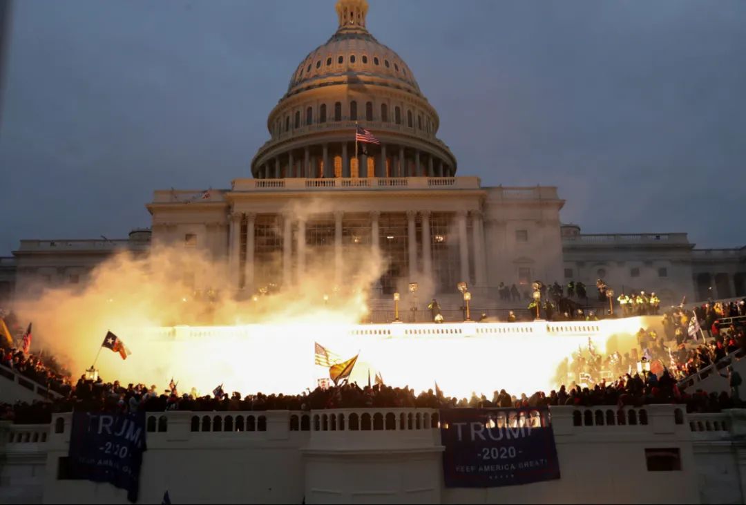 美国暴乱，黎巴嫩外交人员一句绕口令式“神评论”火了